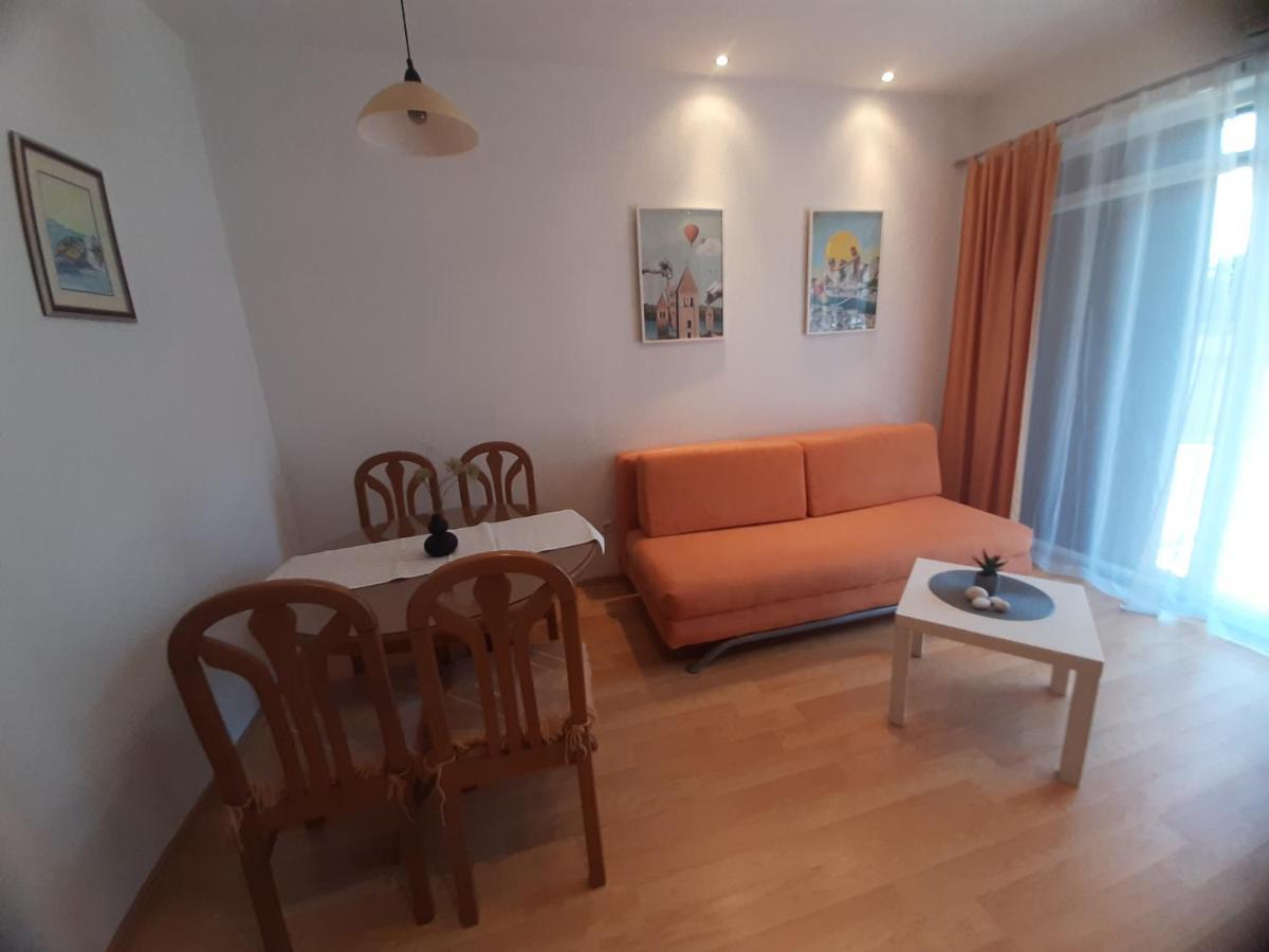 Apartments Lemongarden Дуче Екстер'єр фото